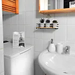 Apartmán Rustic Charm&dreamhome 40m2 In The Heart Of Paris, Near Pompidou And Notre-dame, Subway 4,8,9 Honeymoon Favourite Paříž